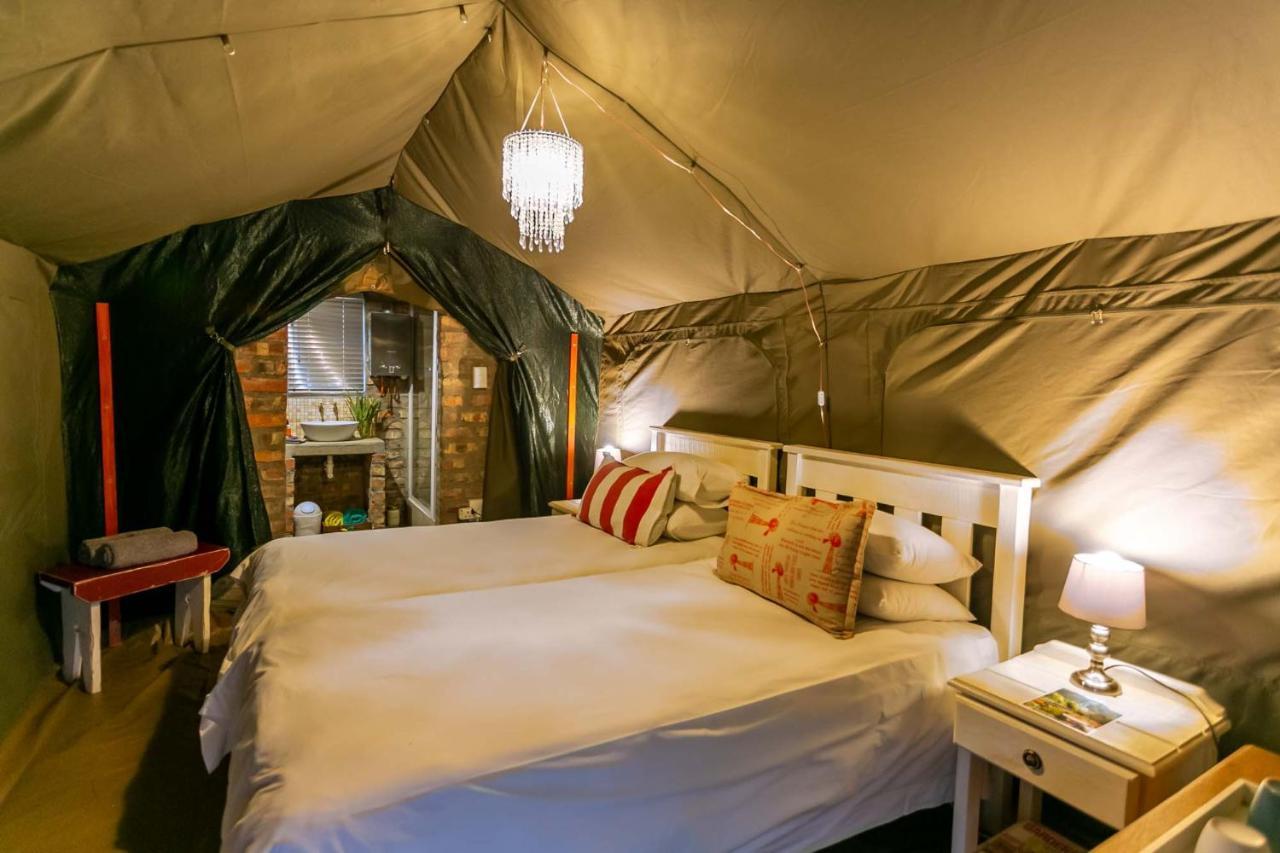 Schoemanshoek Glamping Oudtshoorn Buitenkant foto